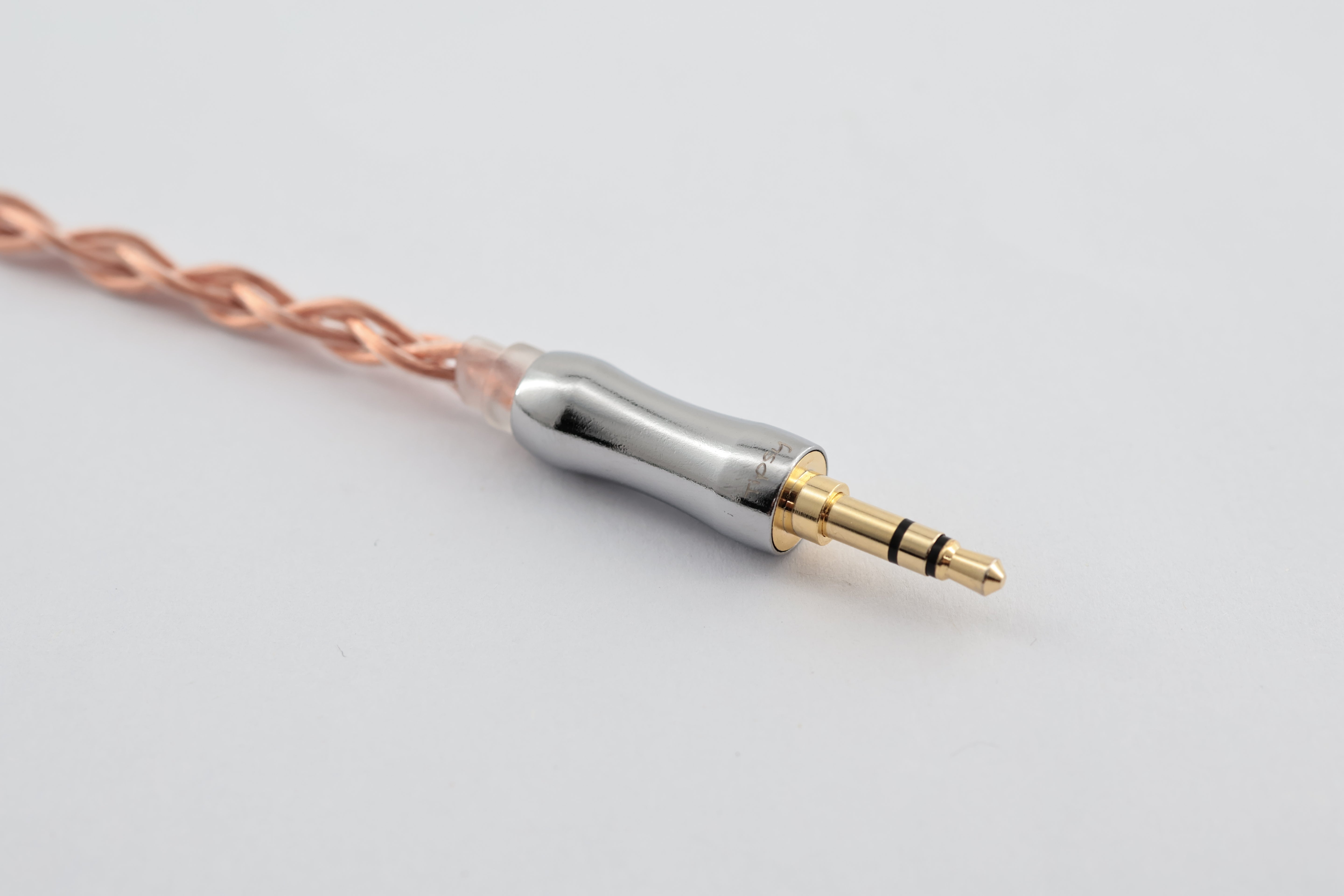 Legacy 3 — Premium Hybrid Audio Cable