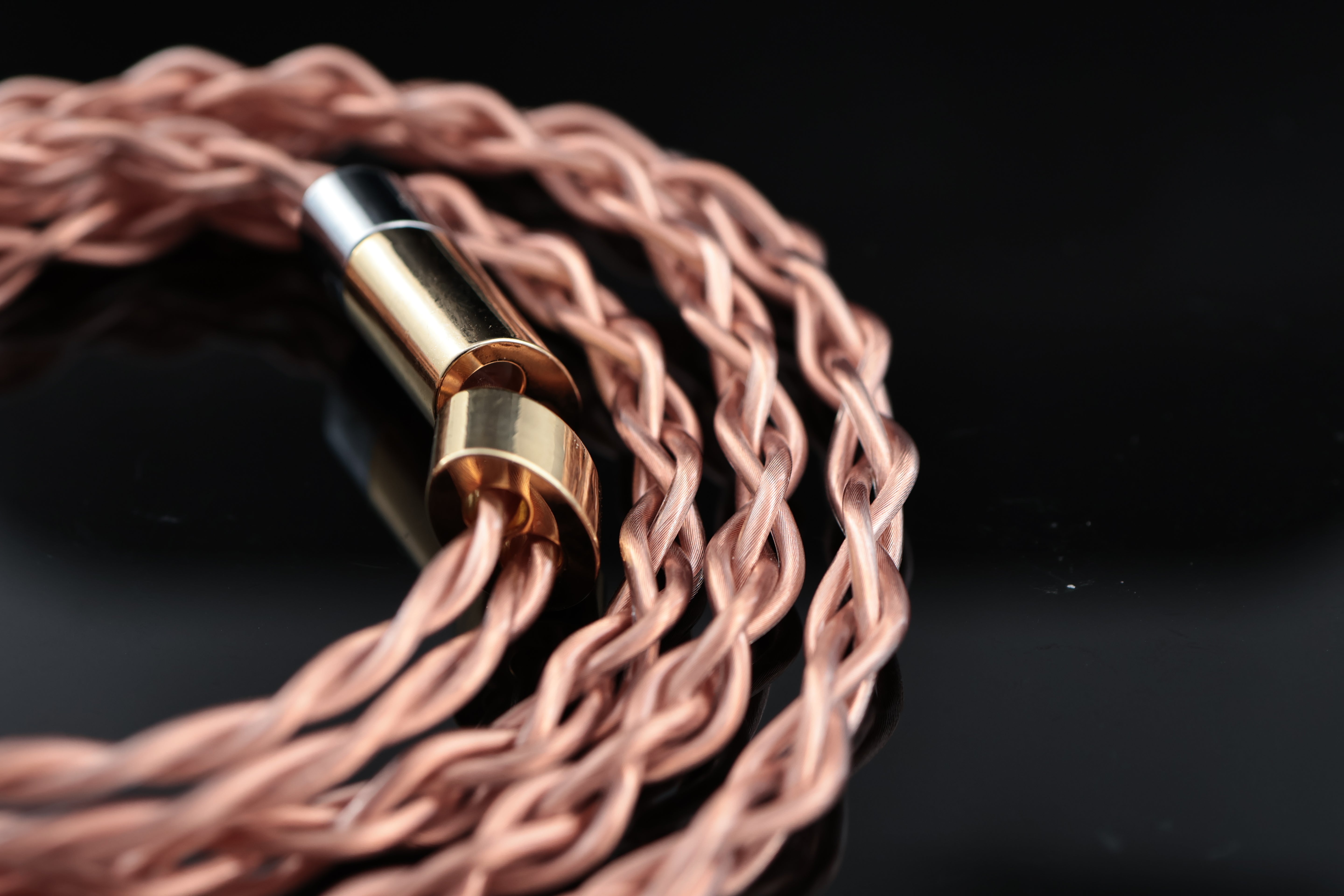 Legacy 3 — Premium Hybrid Audio Cable
