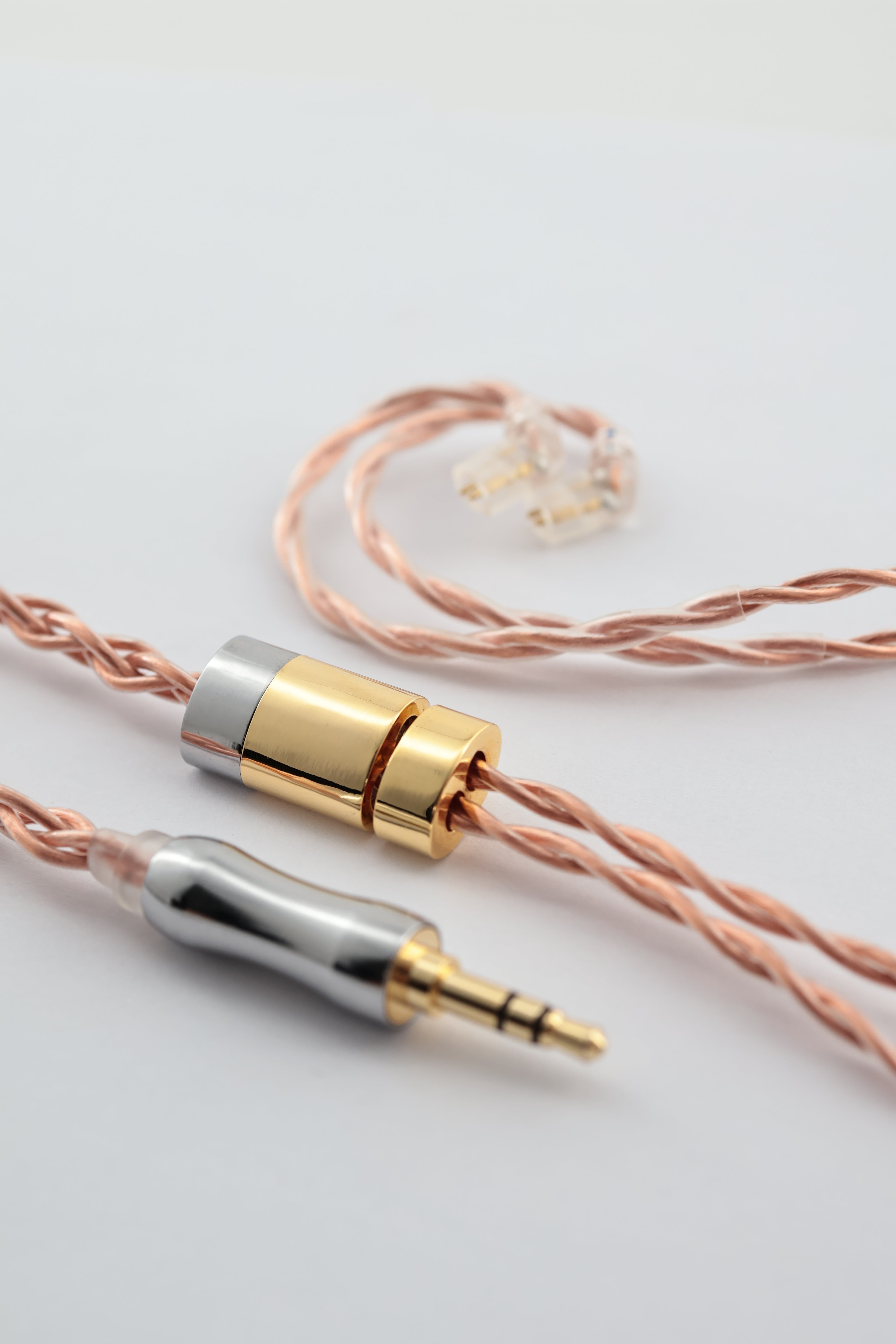 Legacy 3 — Premium Hybrid Audio Cable