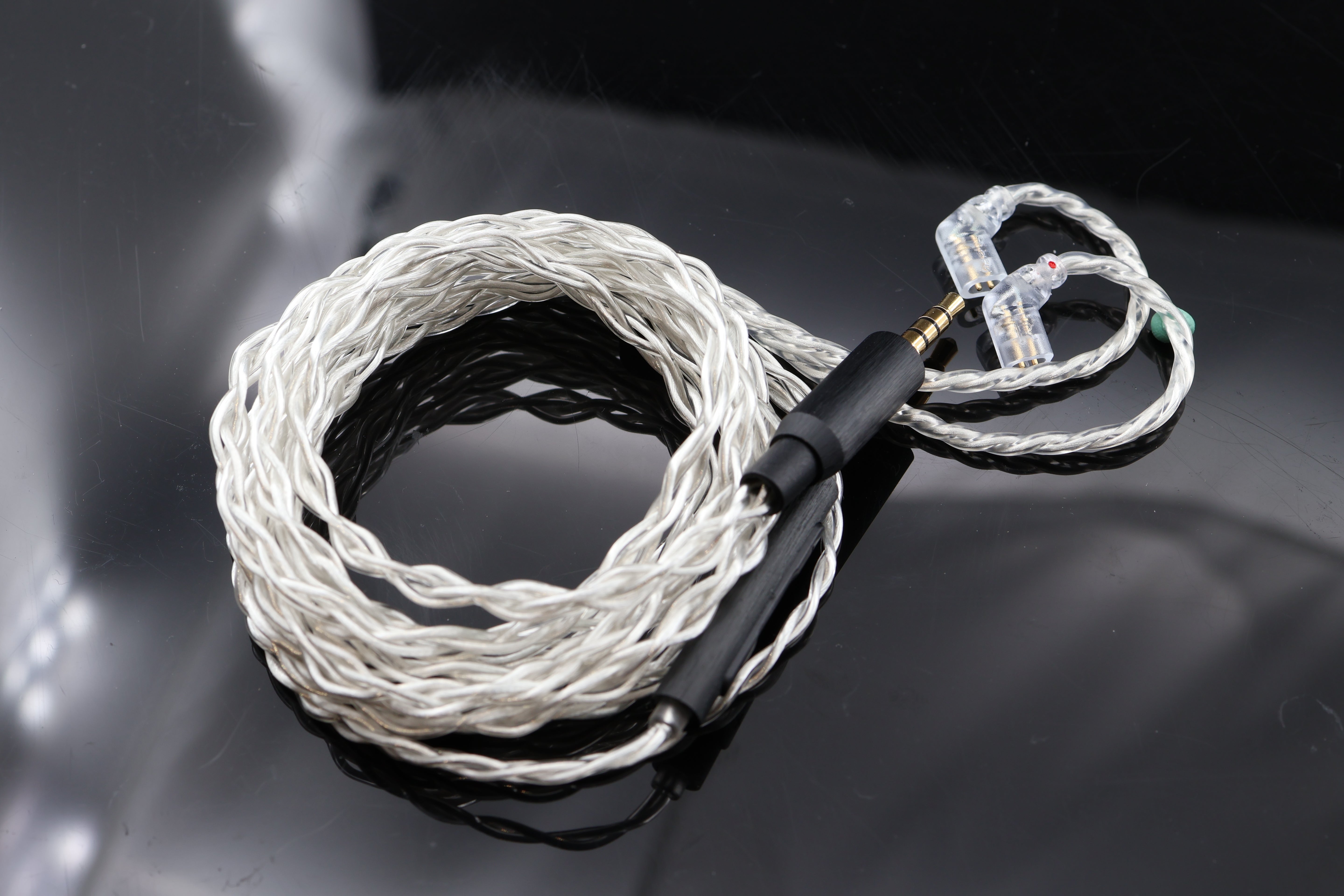 Tipsy TC50M 3.5mm microphone upgrade cable with 0.78mm 2-pin connectors